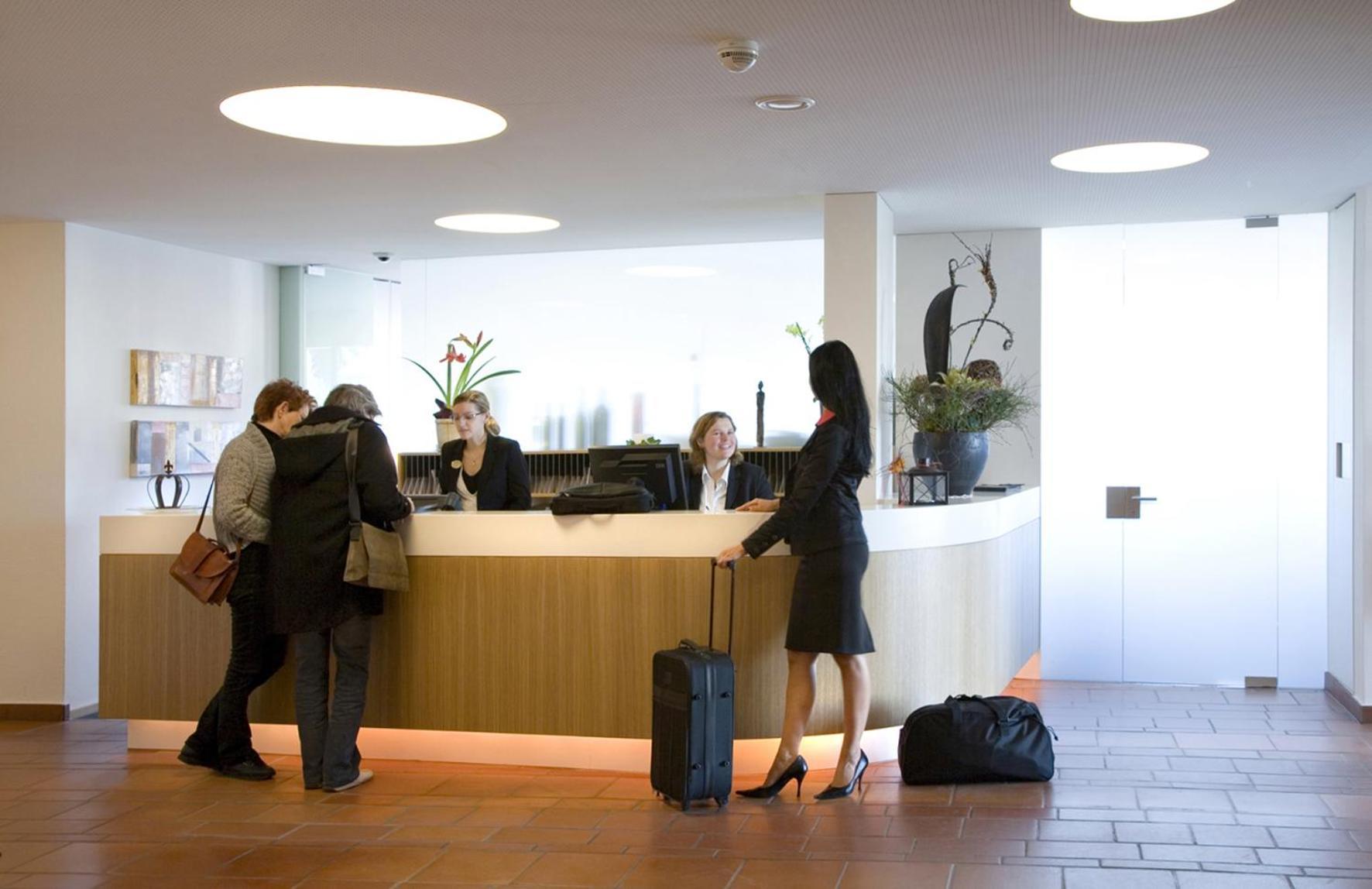 Hotel Gasthof Kroenele ลุสเตอเนา ภายนอก รูปภาพ